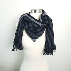 Fraas Wool Black Gray Stripe Knit Scarf